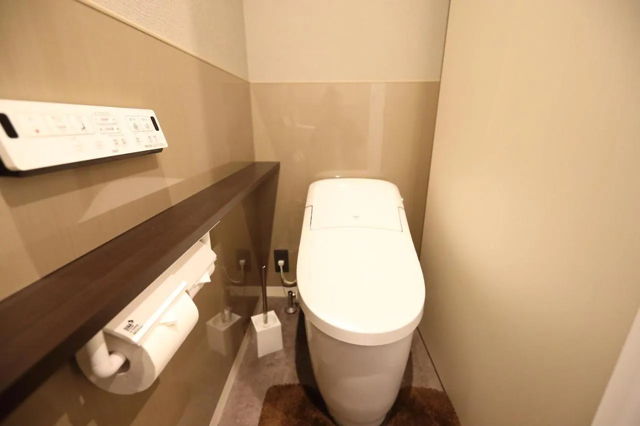 White Crystal Roomb Fukuoka  Fukuoka (Fukuoka)